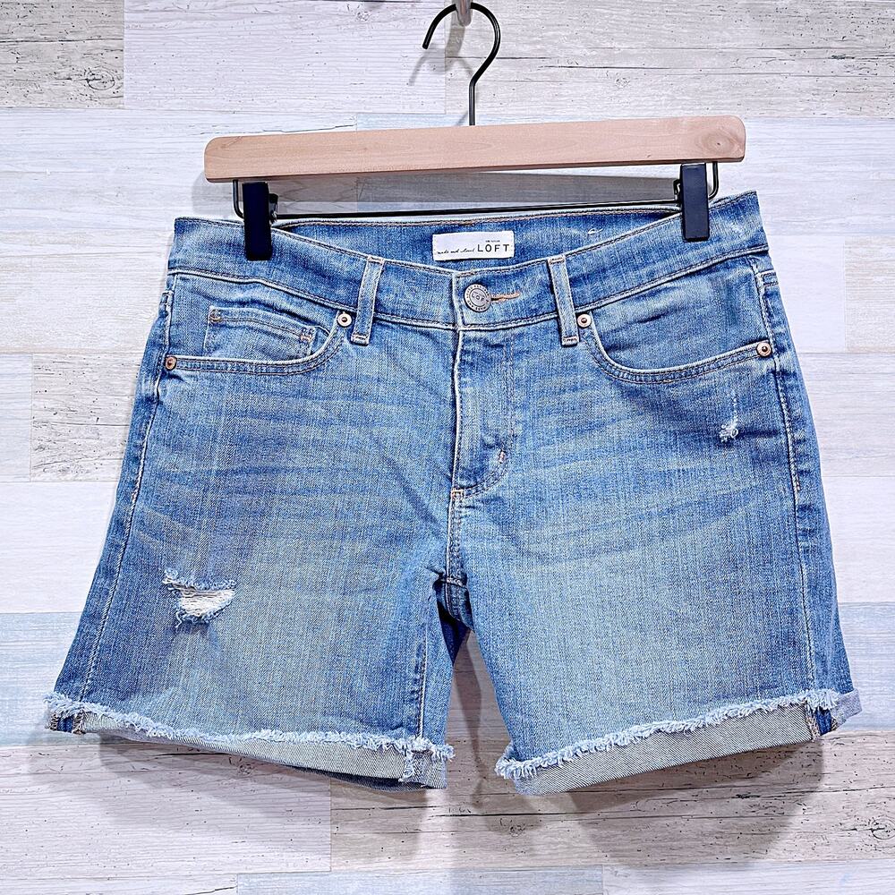 LOFT Cuffed Denim Midi Shorts Light Wash Distressed Stretch Denim Womens 26 2 - Picture 2 of 8